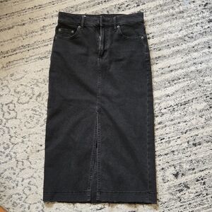 GAP Washed Black Denim Pencil Skirt
